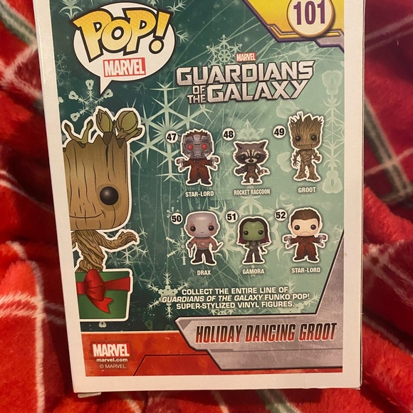 Funko Pop! Holiday Dancing Groot Vinyl Bobblehead - NIB - Picture 2 of 2